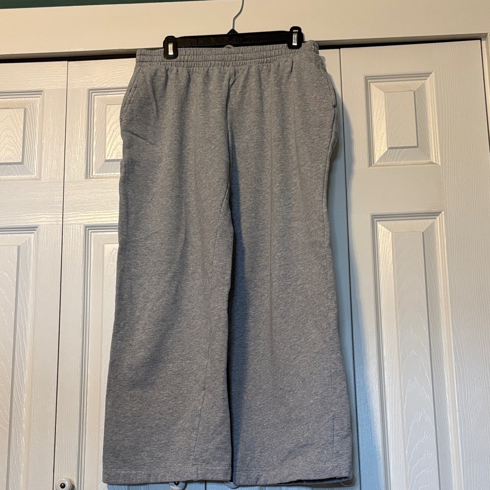 Old navy wide leg sweatpants